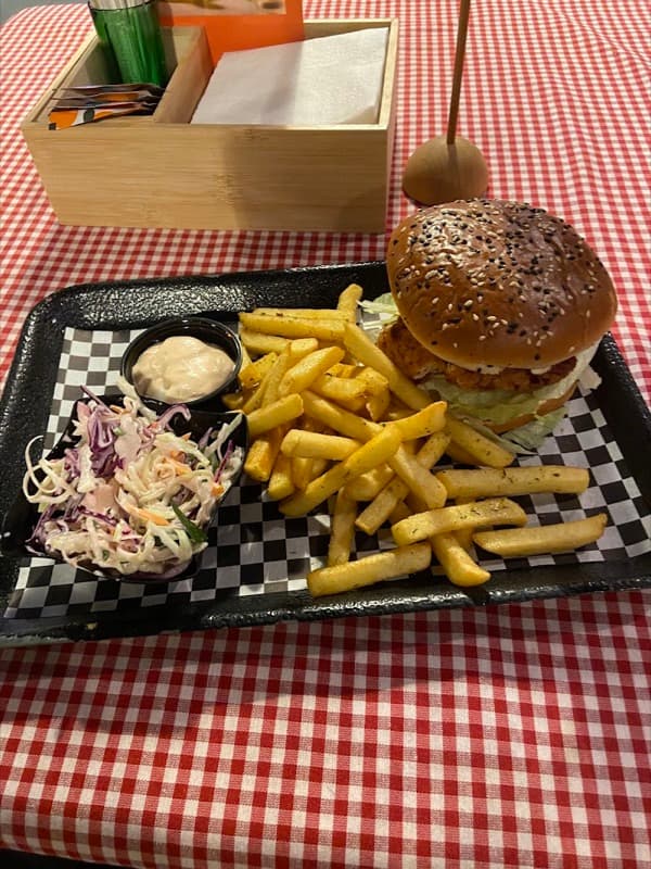Du Karaliai, bar w Wilnie