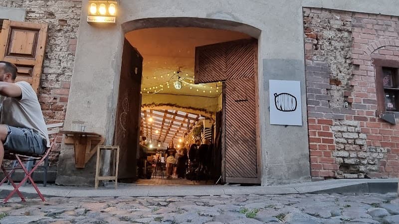 Etmonų Špunka, bar w Wilnie