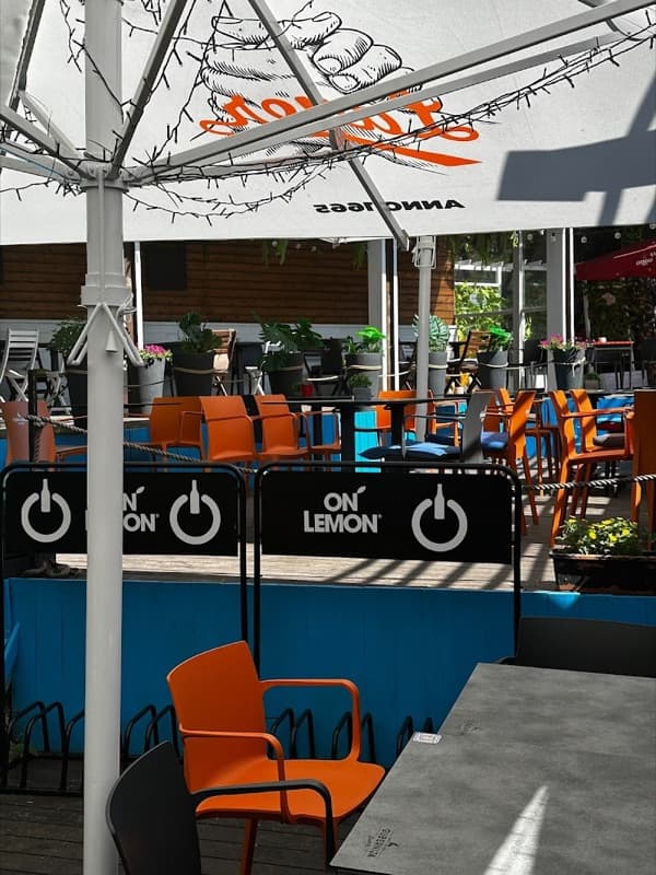 Vijokliai Beer Garden, bar w Wilnie