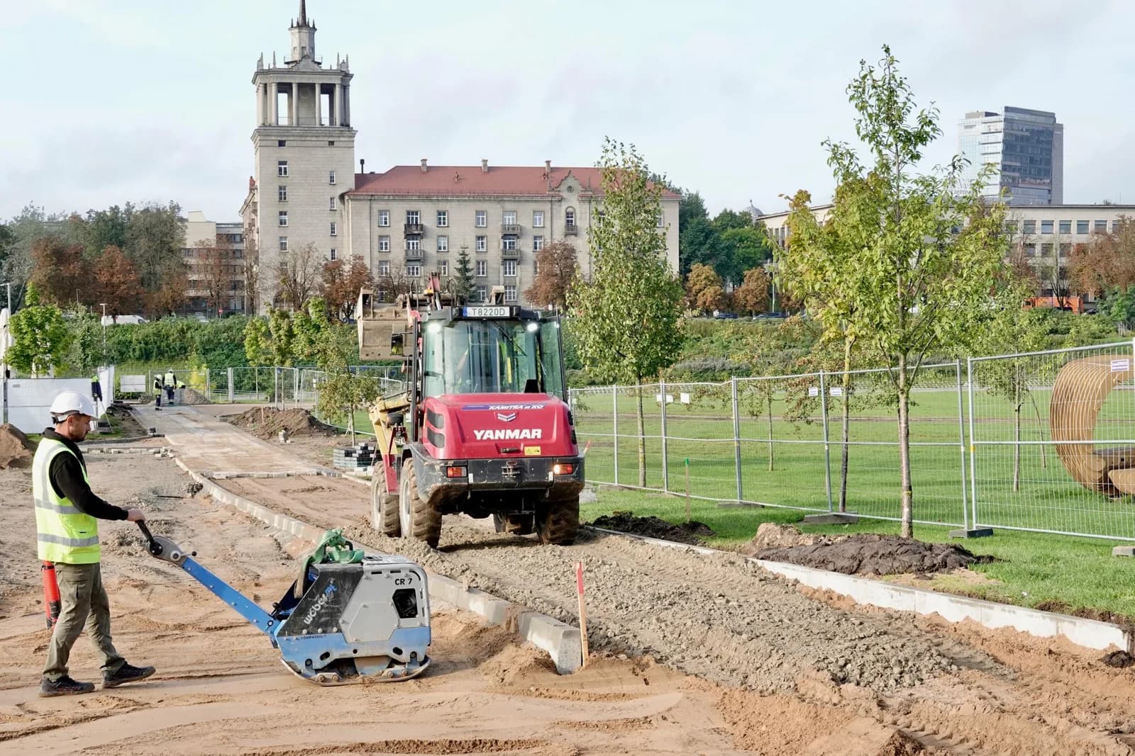Prie Baltojo tilto atsiras nauja maisto furgonėlių zona, Vilniaus naujienos