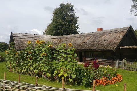 Day tour out of Vilnius: Paneriai holocaust park,Trakai castle, Rumsiskes museum, pramoga Vilniuje