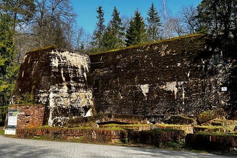 De Vilnius: excursion privée d'une journée à Wolfs Liar (bunker d'Hitler), pramoga Vilniuje