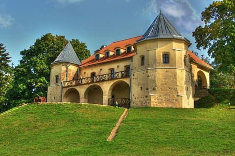 Day tour From Vilnius to Belarus border a frozen corner of Europe, pramoga Vilniuje
