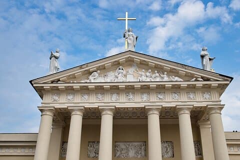 Vilnius Scavenger Hunt & Highlights Self-Guided Walking Tour, pramoga Vilniuje