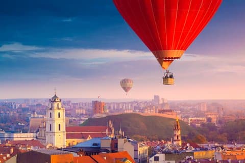 Premium Hot Air Balloon Ride Over Vilnius(when possible)or Trakai, pramoga Vilniuje