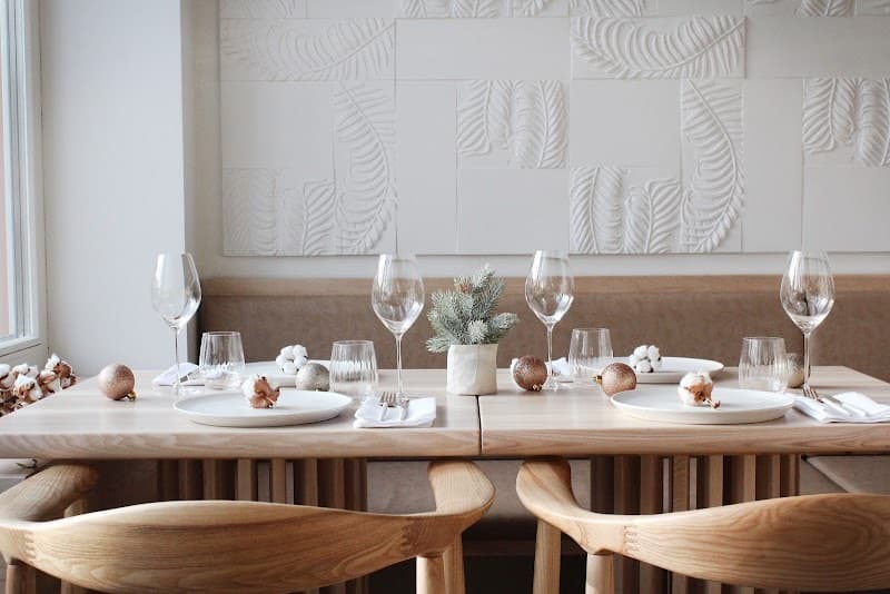 Лучшие рестораны Вильнюса: куда пойти, что выбрать и как познакомиться с гастрономией города