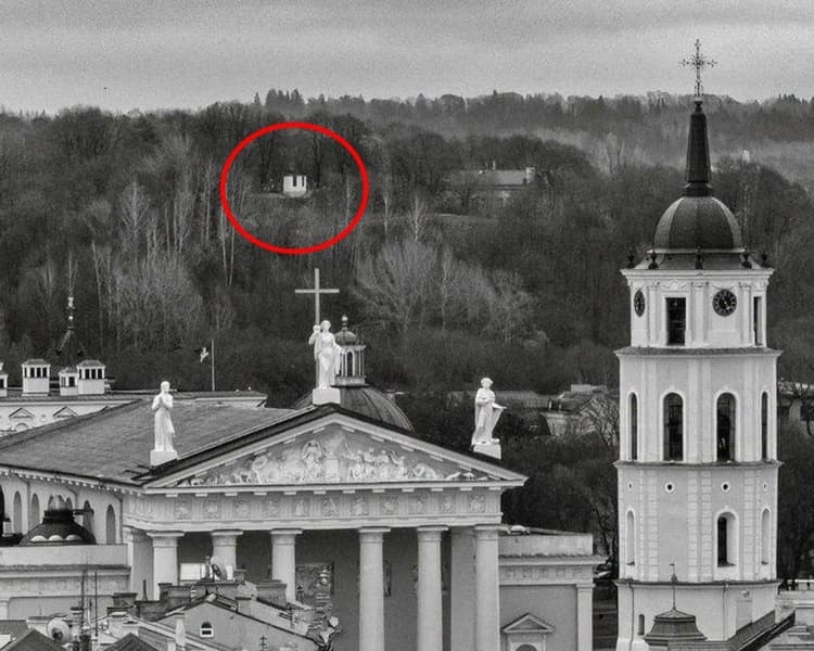 Riaumojanti Janina: mada, glamūras ir lėktuvai | Nemokama ekskursija